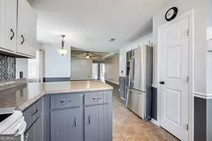 388 Meloney Dr, Hinesville, GA 31313 - Photo 13