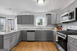 2792 Brandon Lake Dr, Snellville, GA 30039 - Photo 23