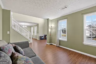 2792 Brandon Lake Dr, Snellville, GA 30039 - Photo 9