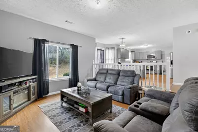 2792 Brandon Lake Drive, Snellville, GA 30039 - Photo 17