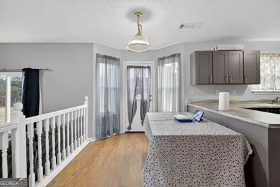 2792 Brandon Lake Drive, Snellville, GA 30039 - Photo 19