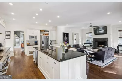 387 9th Street NE, Atlanta, GA 30309 - Photo 17