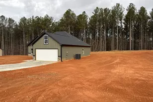 2089 N Hicks Rd, Toccoa, GA 30577 - Photo 3