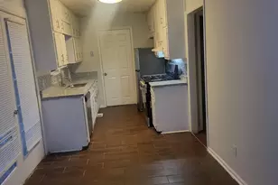 1356 Diplomat Dr, Riverdale, GA 30296 - Photo 23