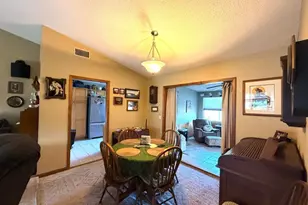 144 Cherry Point Dr, Saint Marys, GA 31558 - Photo 5