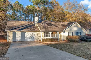 165 Mcgiboney Pl, Covington, GA 30016 - Photo 3