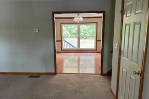 305 Dailey's Plantation Dr, McDonough, GA 30253 - Photo 9