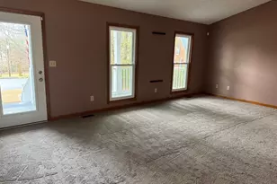 305 Dailey's Plantation Dr, McDonough, GA 30253 - Photo 9