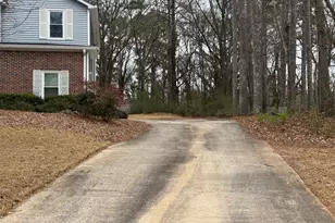 305 Dailey's Plantation Dr, McDonough, GA 30253 - Photo 3