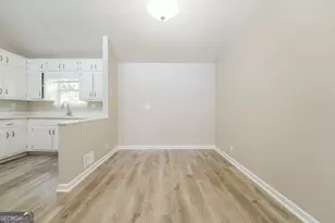 2535 Kelly Lake Dr, Decatur, GA 30032 - Photo 5