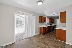 2820 Robinson Wood Dr, Riverdale, GA 30296 - Photo 17