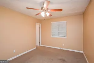 1912 Singer Way, Lithonia, GA 30058 - Photo 9