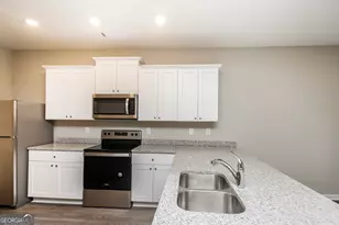 314 Augusta Woods Dr, Villa Rica, GA 30180 - Photo 5