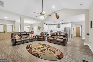 2985 Teamon Rd, Griffin, GA 30223 - Photo 11