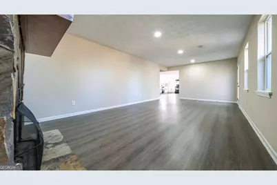 6668 Prinston Circle, Douglas, GA 30135 - Photo 5