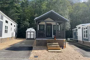 4960 Laurel Lodge Rd, Clarkesville, GA 30523 - Photo 1