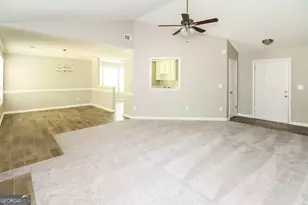 1012 Forest Glen, Jonesboro, GA 30238 - Photo 3