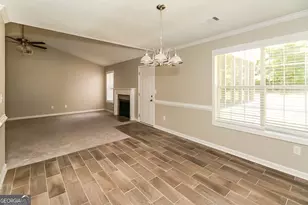 1012 Forest Glen, Jonesboro, GA 30238 - Photo 5