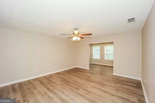 8227 Milam Loop, Fairburn, GA 30213 - Photo 9