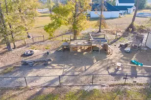 11 WALTON Way Dr, Nashville, GA 31639 - Photo 3