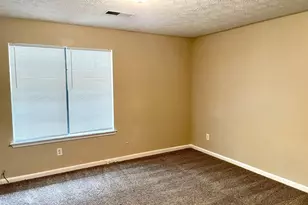 145 Meadowbrook Ct, Fayetteville, GA 30215 - Photo 9