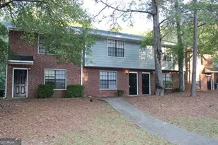 145 Meadowbrook Ct, Fayetteville, GA 30215 - Photo 1