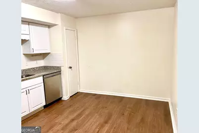 135 Meadowbrook Court #UNIT C, Fayetteville, GA 30215 - Photo 7