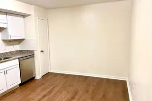 135 Meadowbrook Ct, Fayetteville, GA 30215 - Photo 7