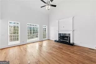 125 River N Cir, Sandy Springs, GA 30328 - Photo 35