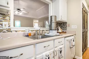 126 Country Walk, Warner Robins, GA 31088 - Photo 11