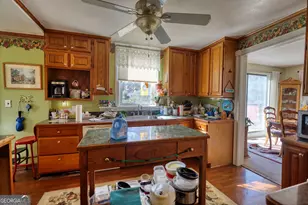 188 Davidson St, Shady Dale, GA 31085 - Photo 7