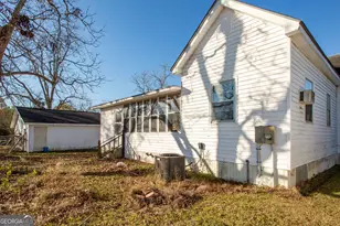 1609 Hall St, Waycross, GA 31503 - Photo 23