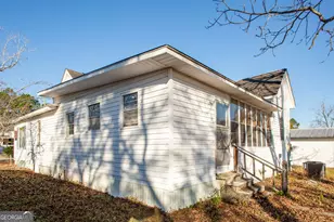 1609 Hall St, Waycross, GA 31503 - Photo 25