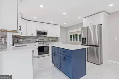 237 Sandra Drive NW, Lilburn, GA 30047 - Photo 13