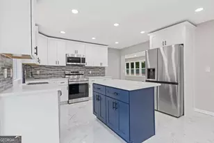 237 Sandra Dr NW, Lilburn, GA 30047 - Photo 13