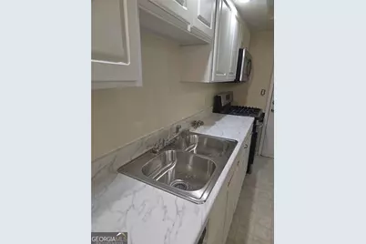 6851 Roswell Road, Atlanta, GA 30328 - Photo 11