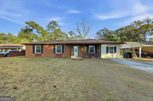 8 Regent Dr, Savannah, GA 31406 - Photo 1