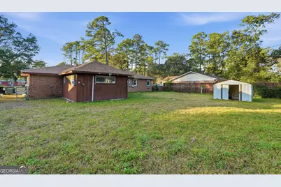 8 Regent Drive, Savannah, GA 31406 - Photo 27