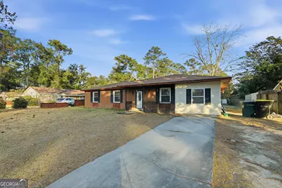 8 Regent Drive, Savannah, GA 31406 - Photo 3