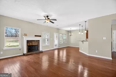 140 Cedar Ridge Drive, Lagrange, GA 30241 - Photo 11