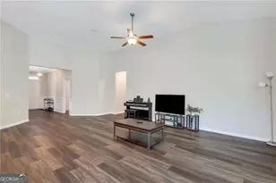 128 Clearwater Dr, Brunswick, GA 31523 - Photo 5