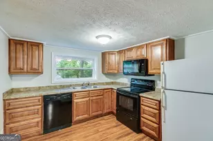 322 Stewart St, Carrollton, GA 30116 - Photo 11