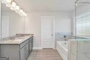 807 Brittany Nichole Ct, Bonaire, GA 31005 - Photo 9