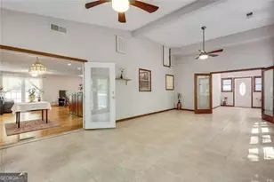 3990 Admiral Dr, Atlanta, GA 30341 - Photo 15