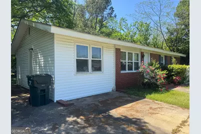 413 Sarah Drive, Warner Robins, GA 31093 - Photo 3