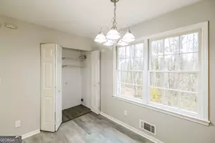 1672 Briarbend Ct, Stone Mountain, GA 30088 - Photo 7