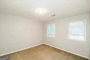 1672 Briarbend Ct, Stone Mountain, GA 30088 - Photo 13