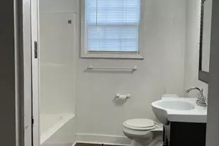 89 W Ivey St, Baxley, GA 31513 - Photo 13