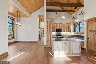 8165 Bridge Creek Rd, Tiger, GA 30576 - Photo 15