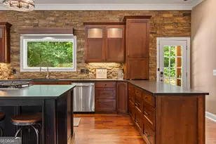 112 Springhill Ln, Clarkesville, GA 30523 - Photo 13